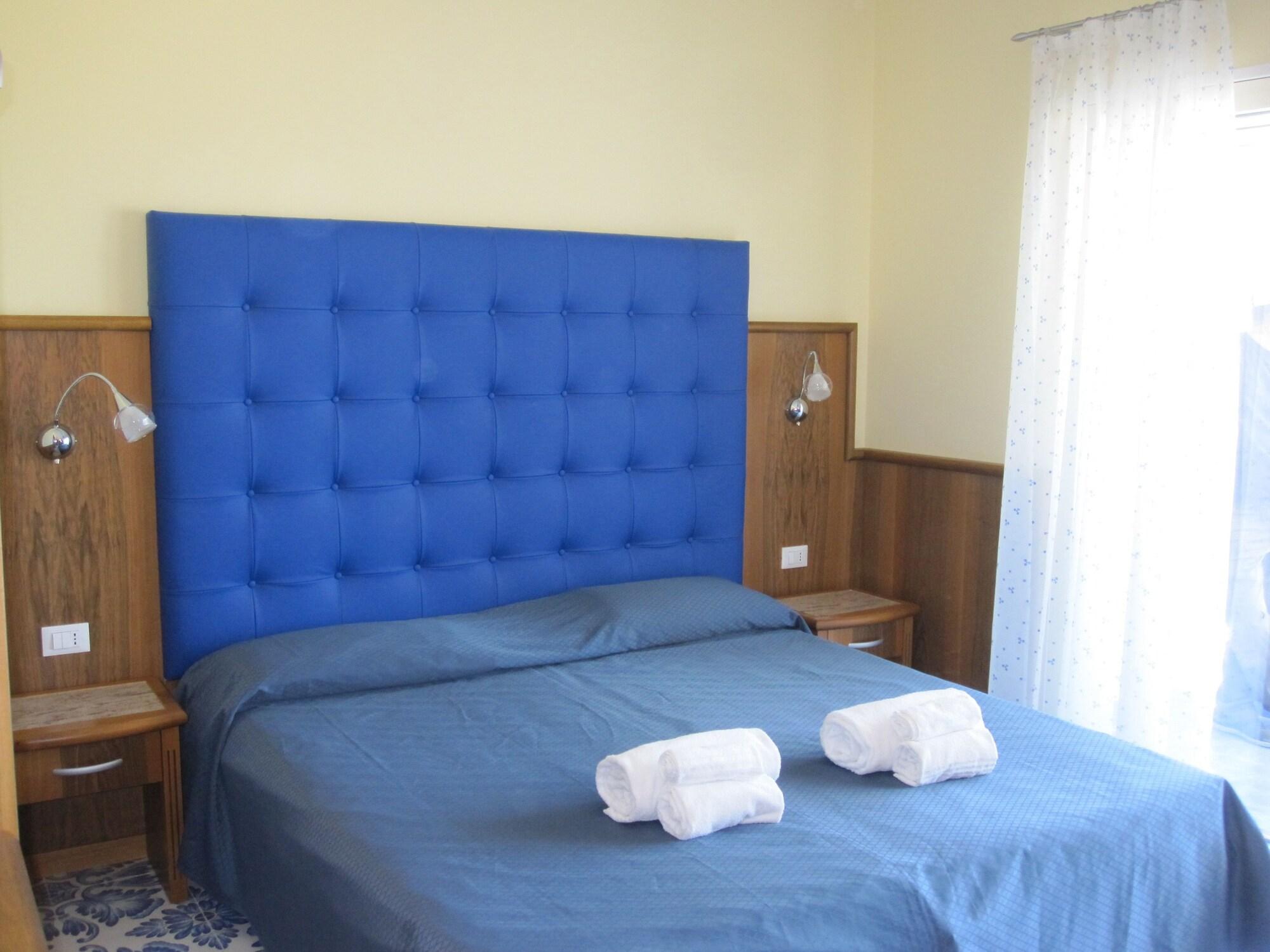 Hotel Panoramic Giardini-Naxos Kültér fotó